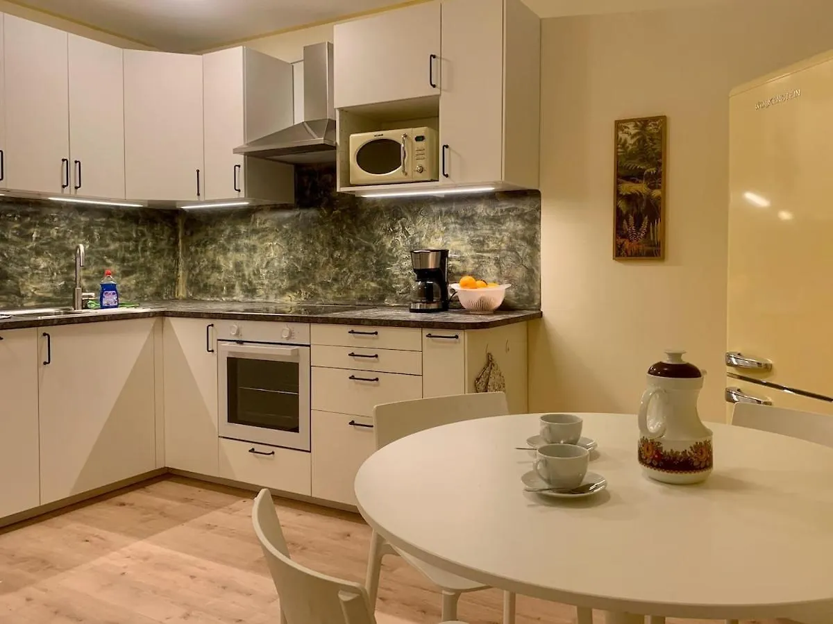 Apartment In Central Location With Free Parking Space Мюнхен